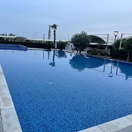 Trikomo Stunning 2 Bedroom Holiday Home In 5-Star Resort מראה חיצוני תמונה