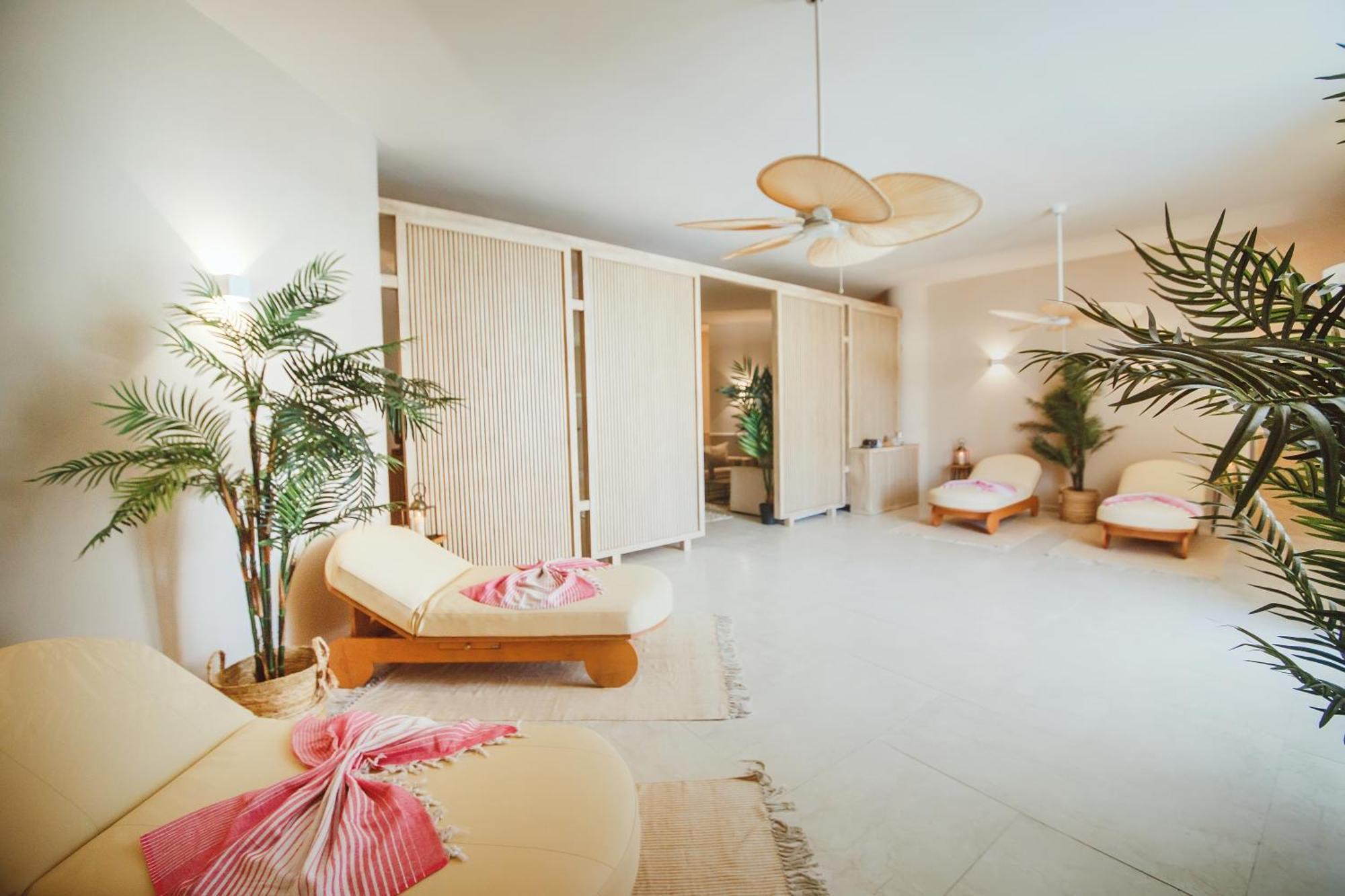 Trikomo Stunning 2 Bedroom Holiday Home In 5-Star Resort מראה חיצוני תמונה